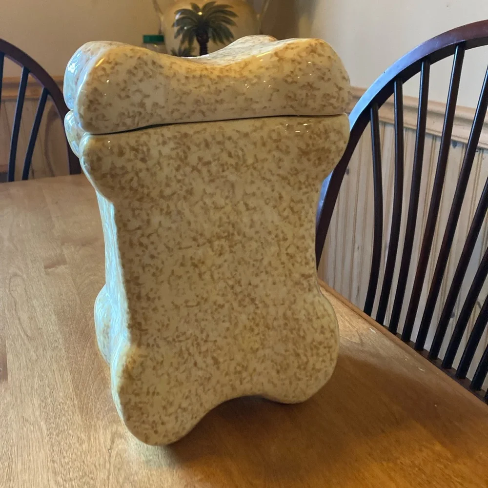 Dog Biscuit treat jar
